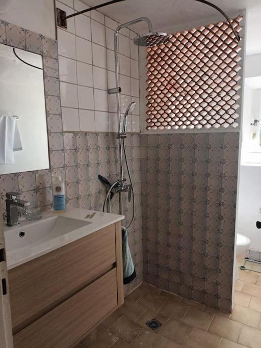 La Maison Bleue Montfort  Экстерьер фото